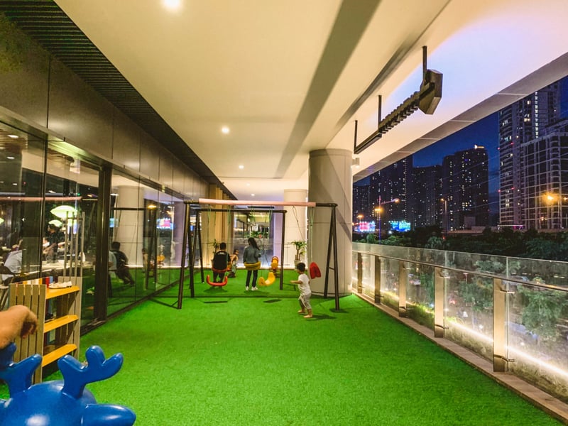 Chia sẻ các địa điểm ăn uống có sân chơi trẻ em