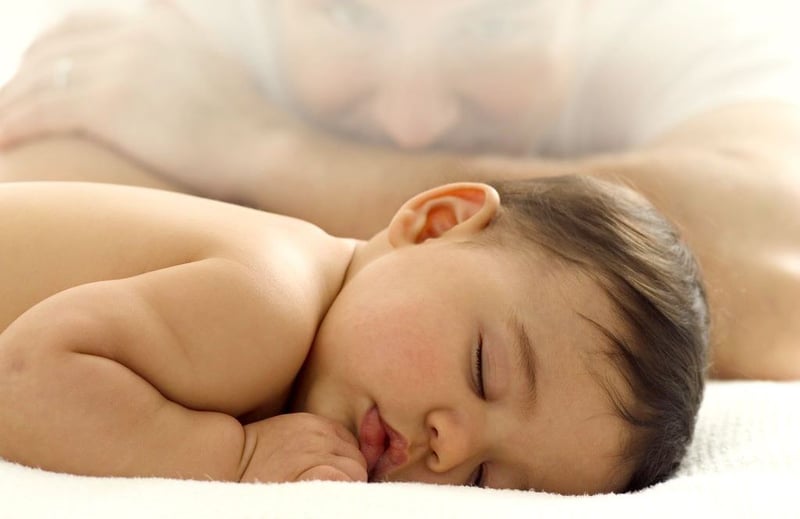 Chia sẻ kinh nghiệm tập cai ti đêm cho bé (Phần 1)