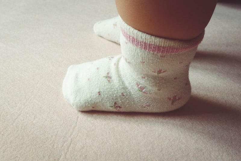 Hướng dẫn cách chọn size giày cho bé yêu