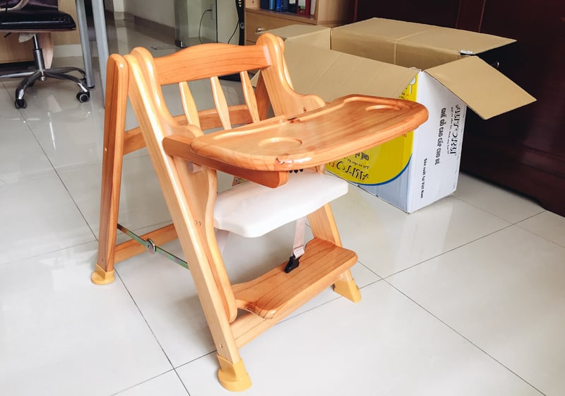 Đánh giá ghế ăn gỗ AutoRu - Đồ chơi mới của Silk