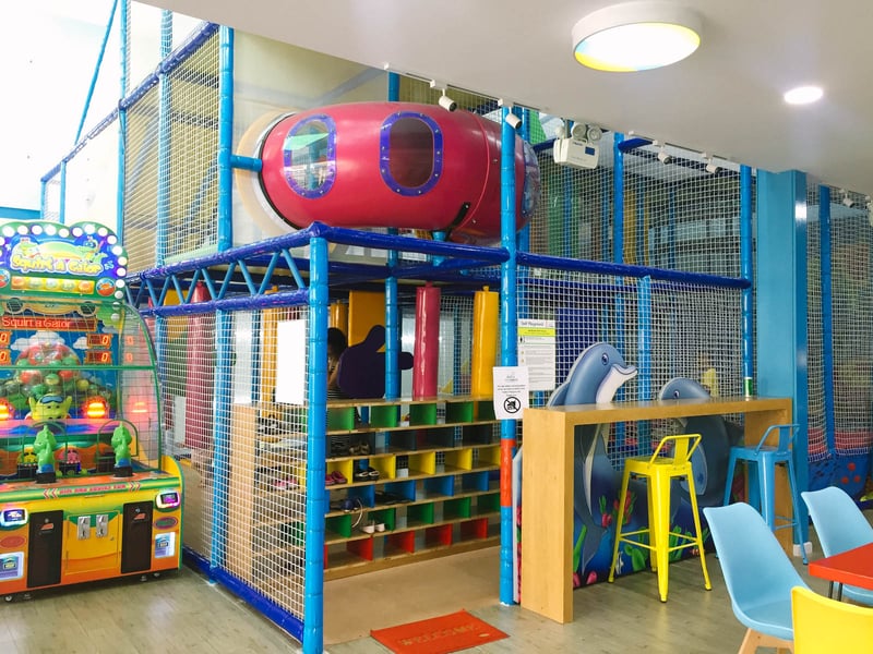 Góc nhỏ khu vực sân chơi trong nhà của Just Kidding