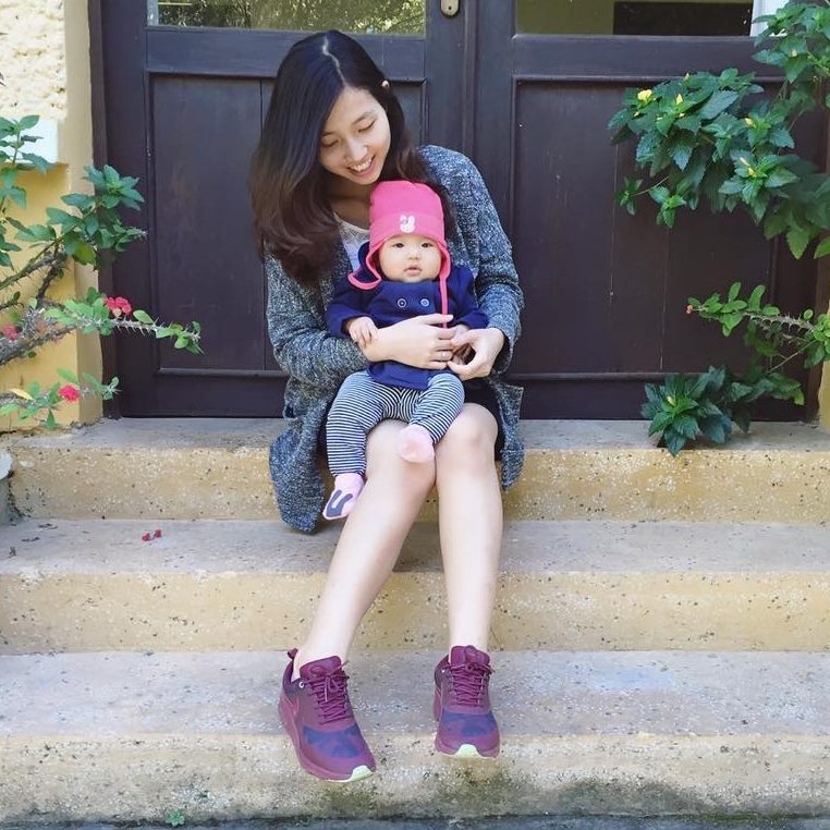 Mẹ và Silk lúc 4 tháng tuổi du lịch Đà Lạt