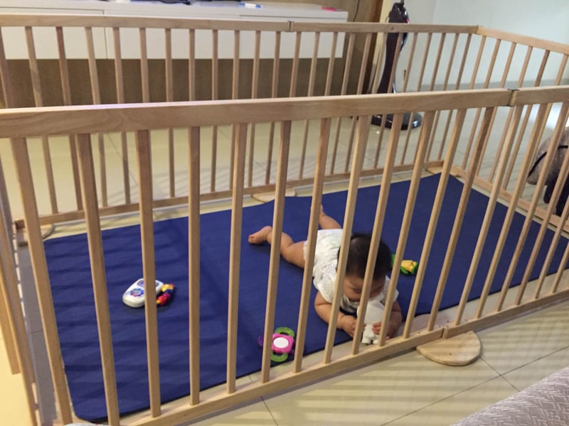 Sáng tạo không gian chơi cho con từ thảm yoga cao cấp