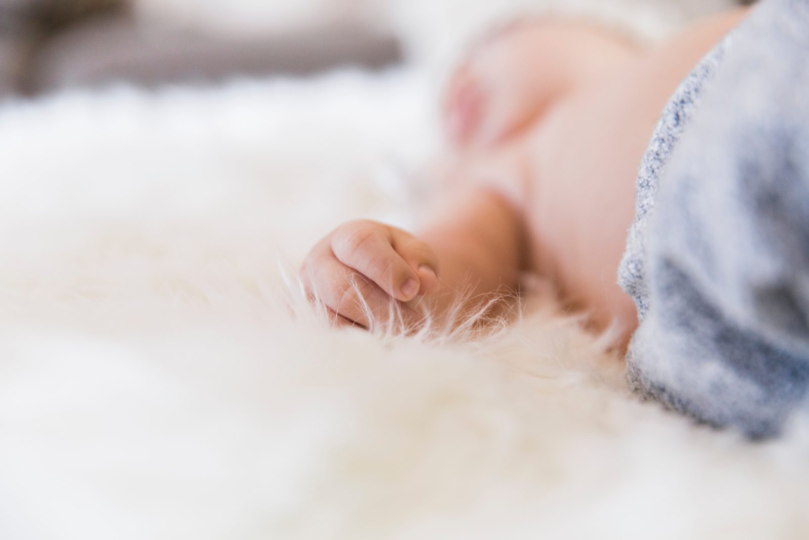 Chia sẻ kinh nghiệm trị tiêu chảy nhẹ và hâm tã nặng cho trẻ sơ sinh