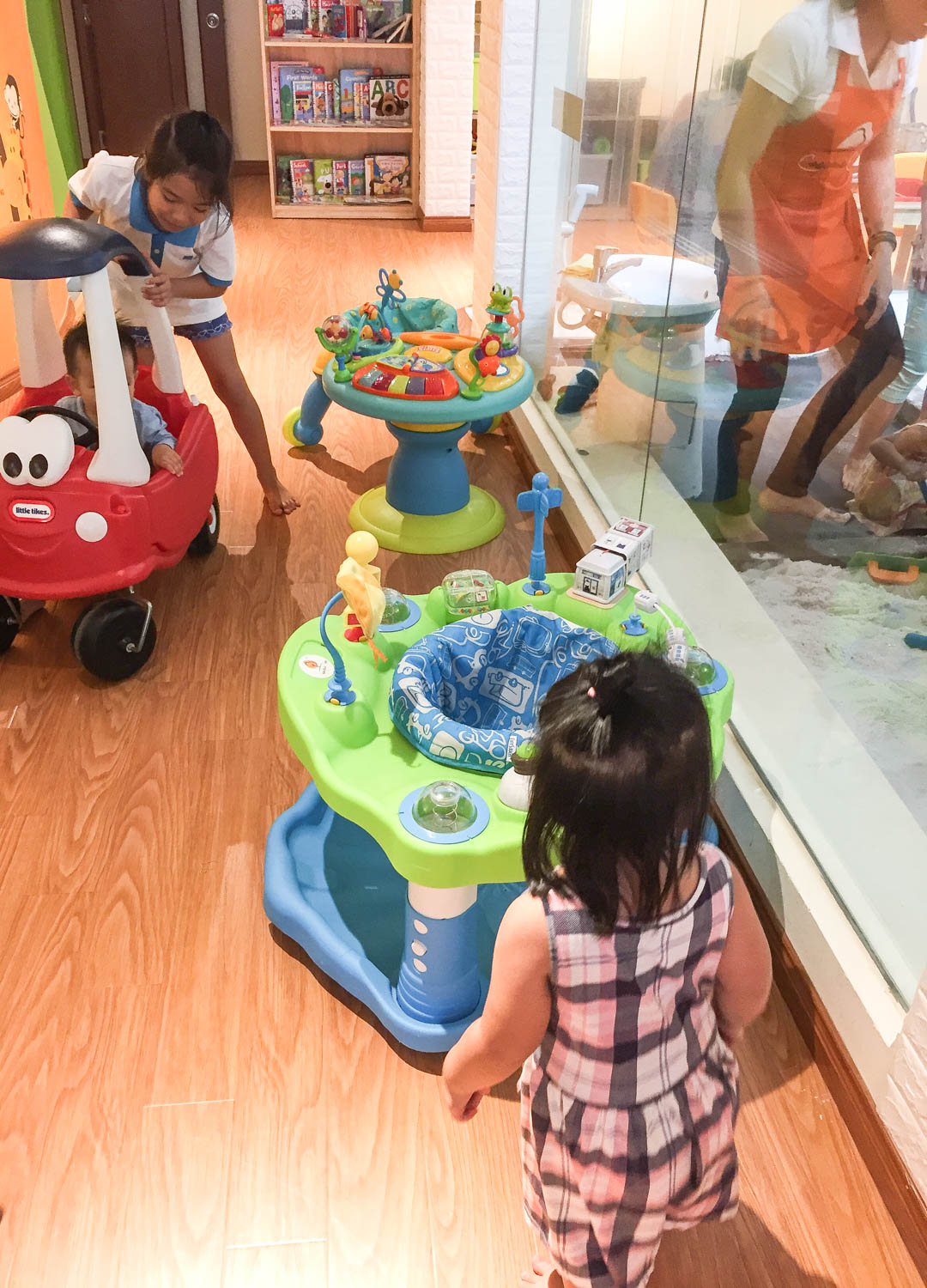 Xe tập đi cho các bé nhỏ