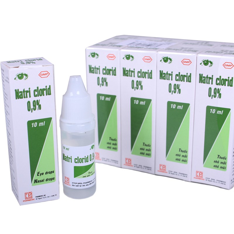 Đây là nước muối sinh lý mình hay dùng nhỏ mũi cho Silk khi cảm.